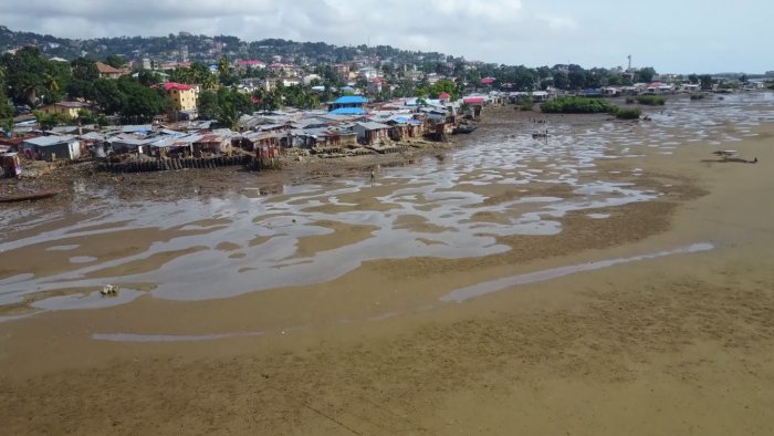 Африканские синие камни Сьерра-Леоне