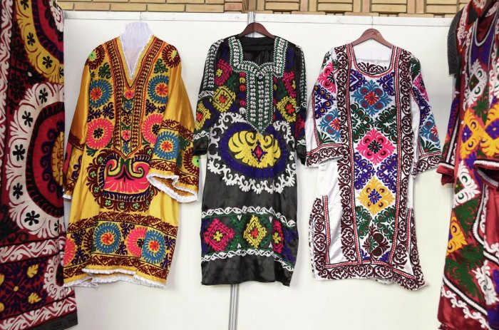 Таджикистанский национальный костюм