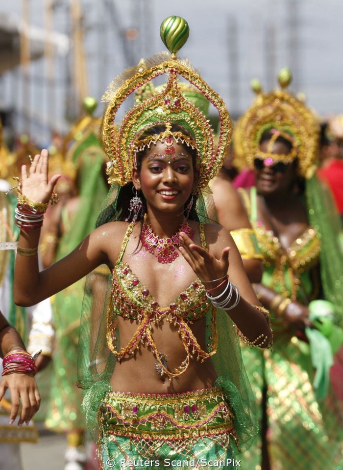 Тринидад и Тобаго население