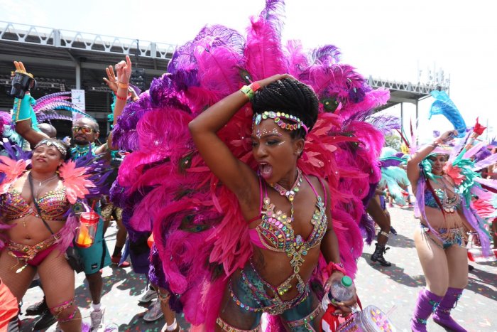 Карнавал Тринидада и Тобаго Карос