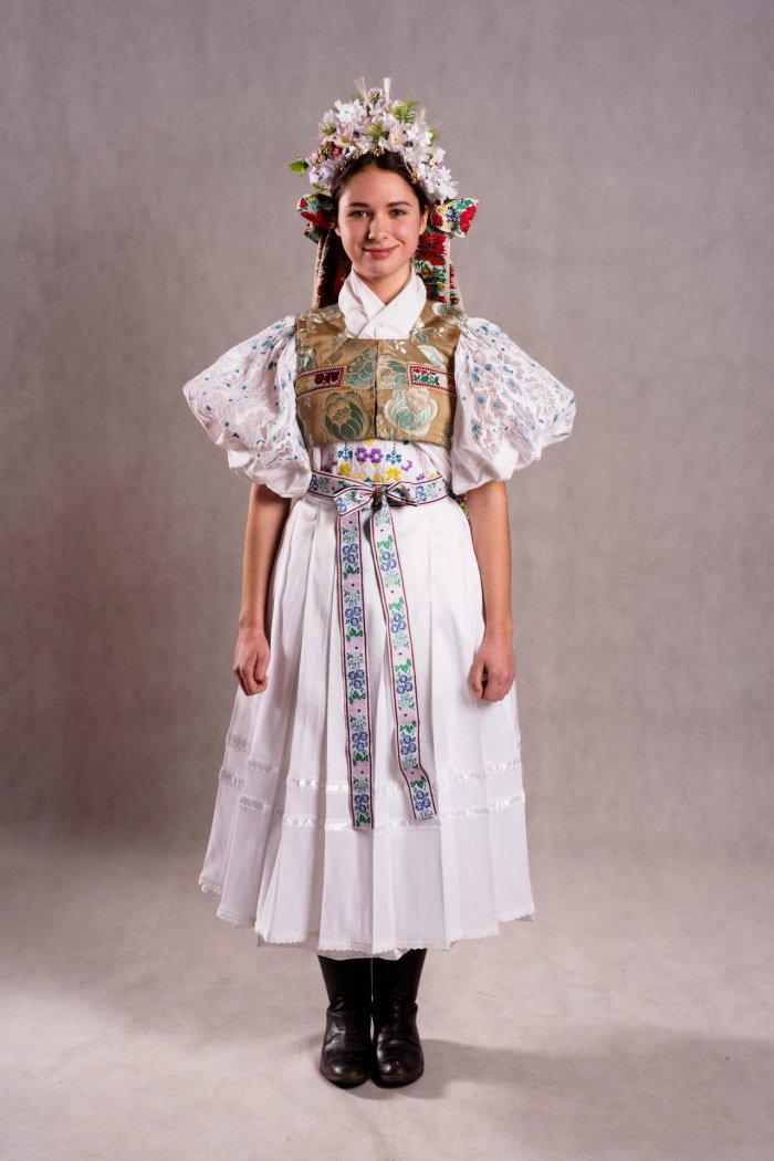 Словаки народ национальный костюм