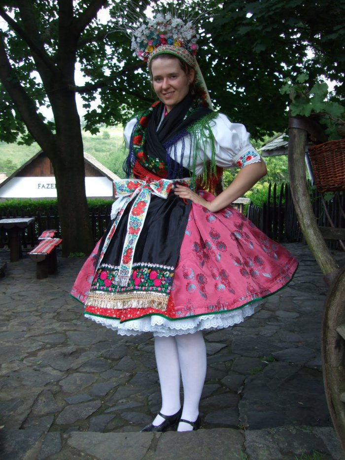 Чешский старинный национальный костюм