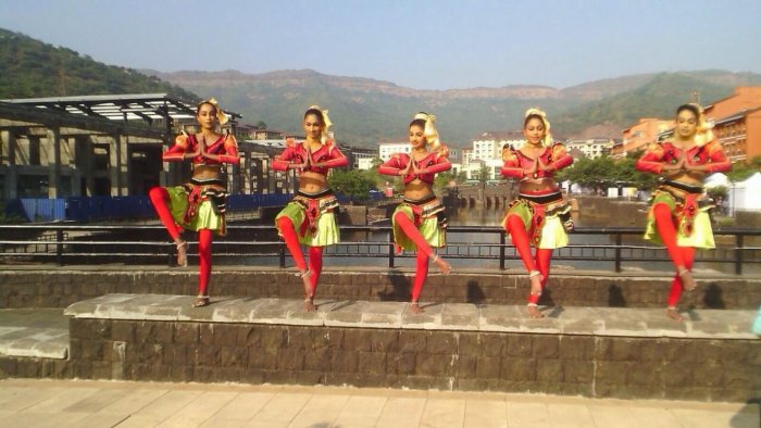 Анна Крауклис Шри Ланка