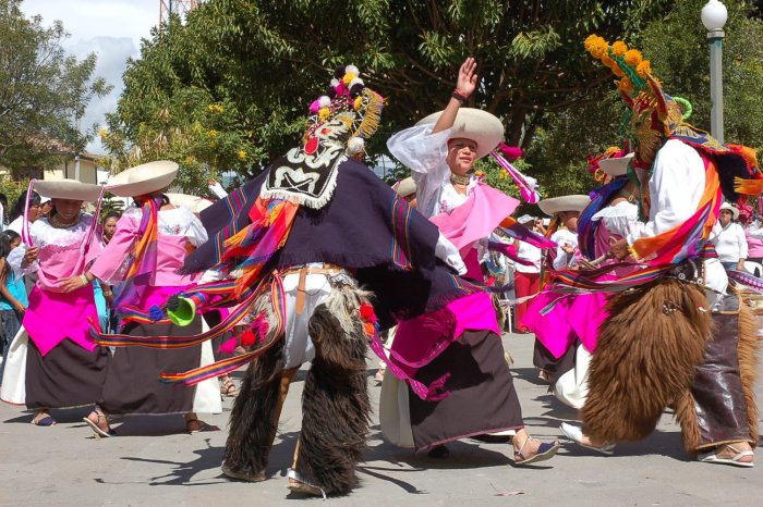 Чили местные жители