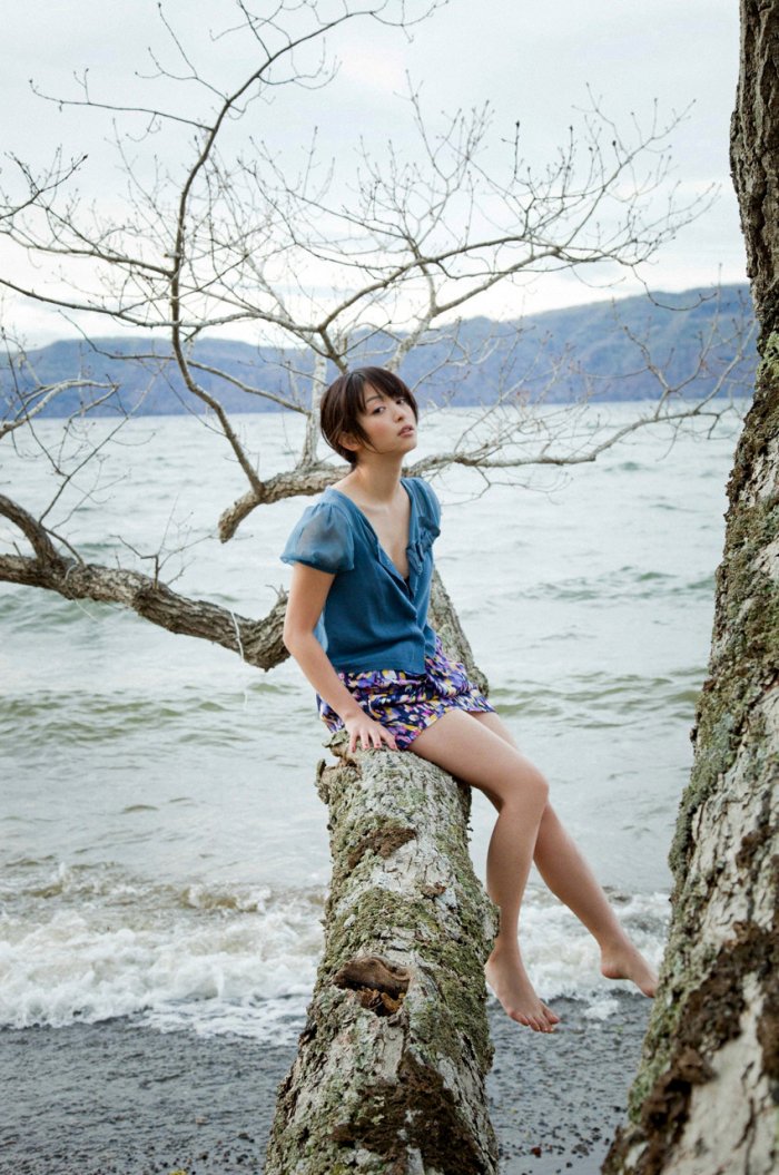 Mayuko Iwasa фото