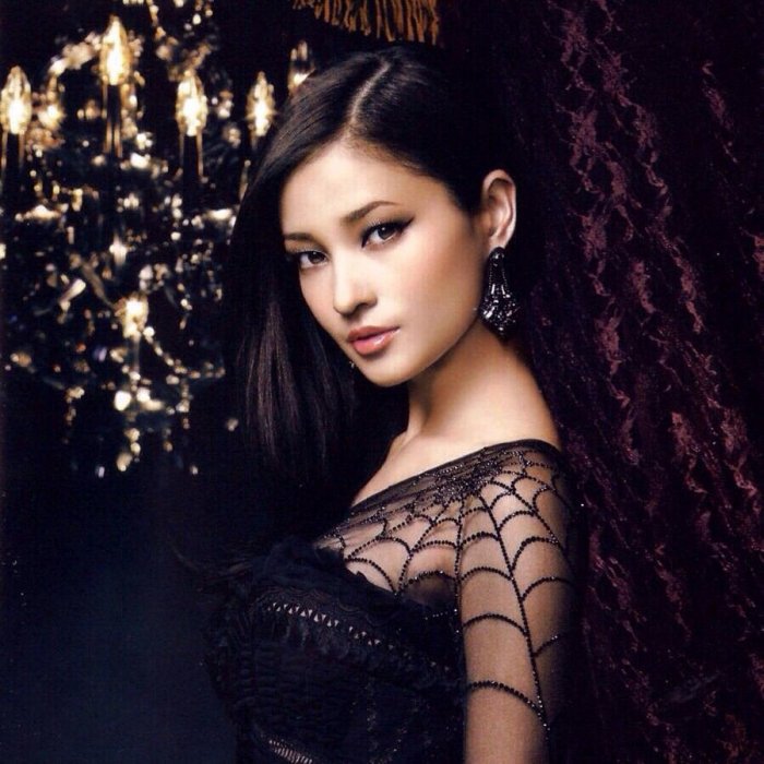 Красивые азиатские девушки