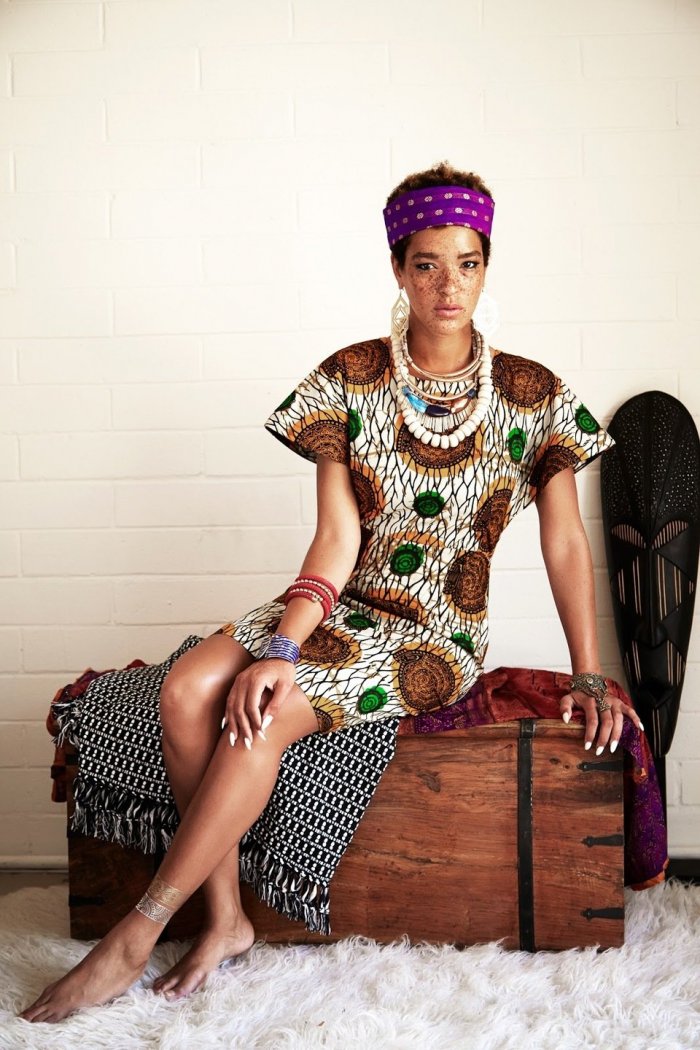 Никия Феникс в полный рост