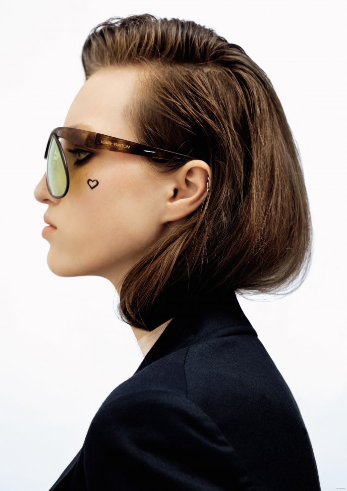 Лиза Останина в купальнике