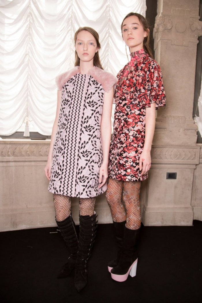 Модель Лиза Останина показы