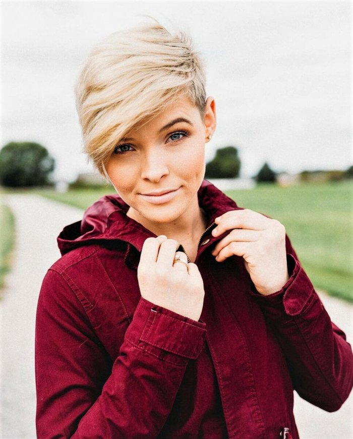 Ассиметричная стрижка Пикси с челкой