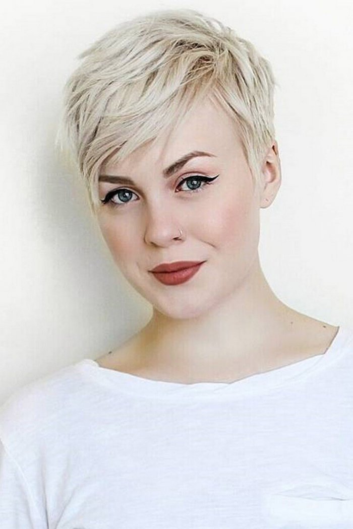 Модные стрижки Пикси 2018