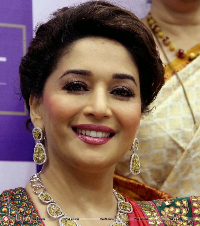 Мадхури Дикшит молодая HD