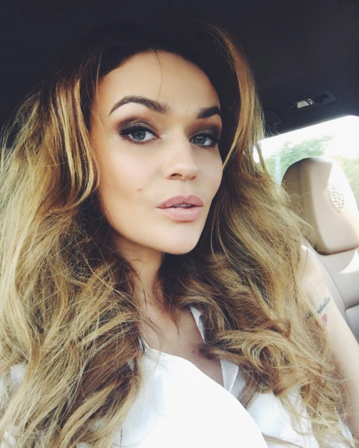 Алена Водонаева 2004