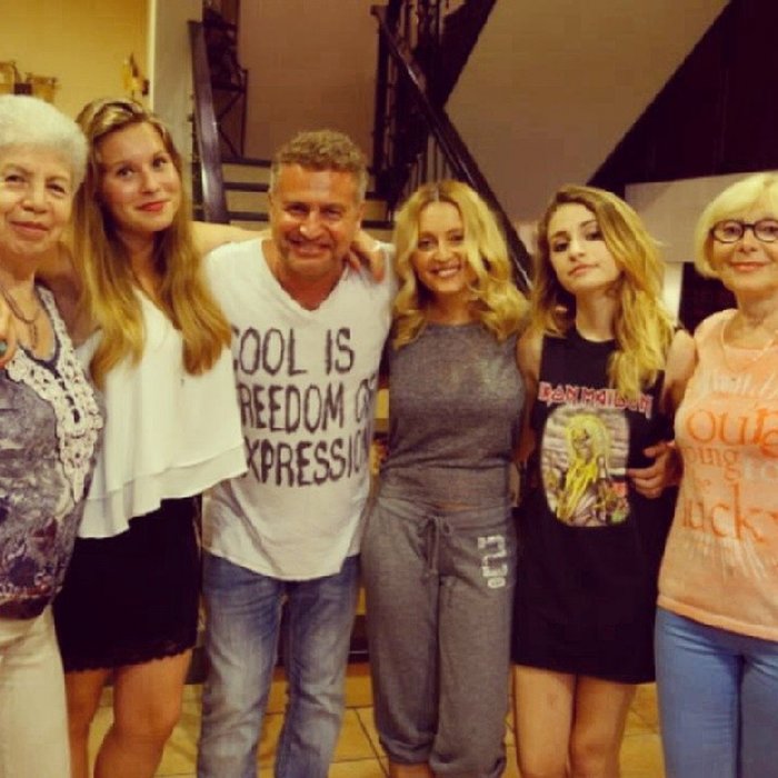 Леонид Агутин и Анжелика Варум с дочерью