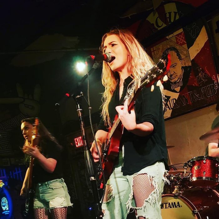 Леонид Агутин с дочкой