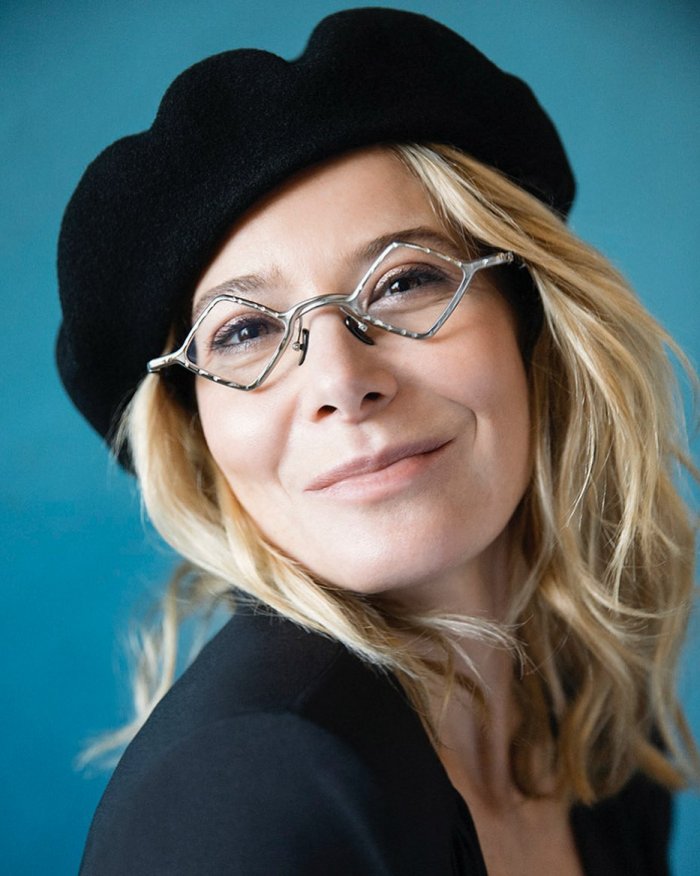 Юлия Высоцкая