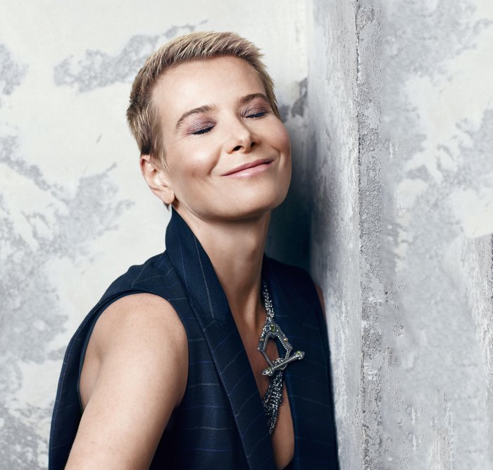 Юлия Высоцкая