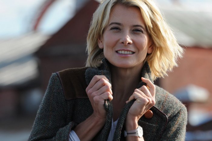 Юлия Высоцкая