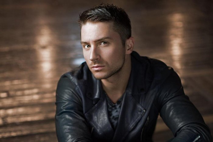 Неодиночки Лазарев