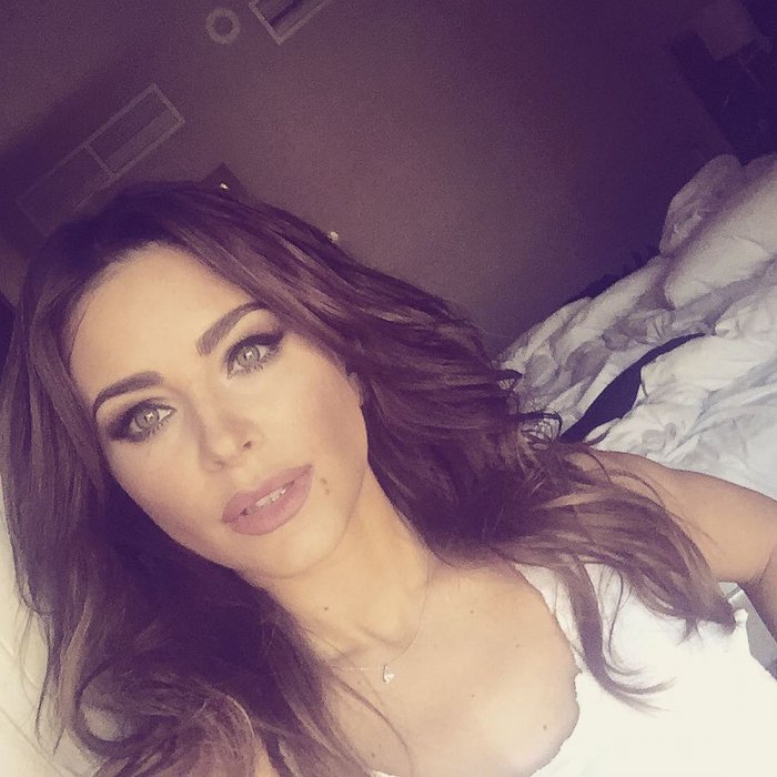 Ани Лорак в купальнике без фотошопа 2020