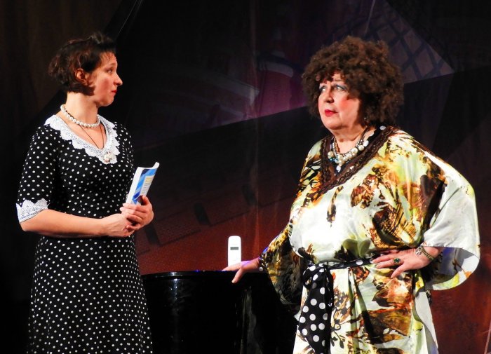 Олеся Железняк и ее семья 2019