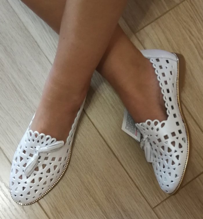 Туфли с перфорацией женские