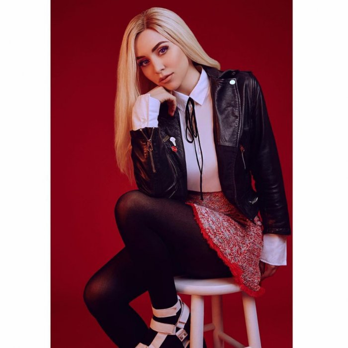 Эйва Макс американская певица