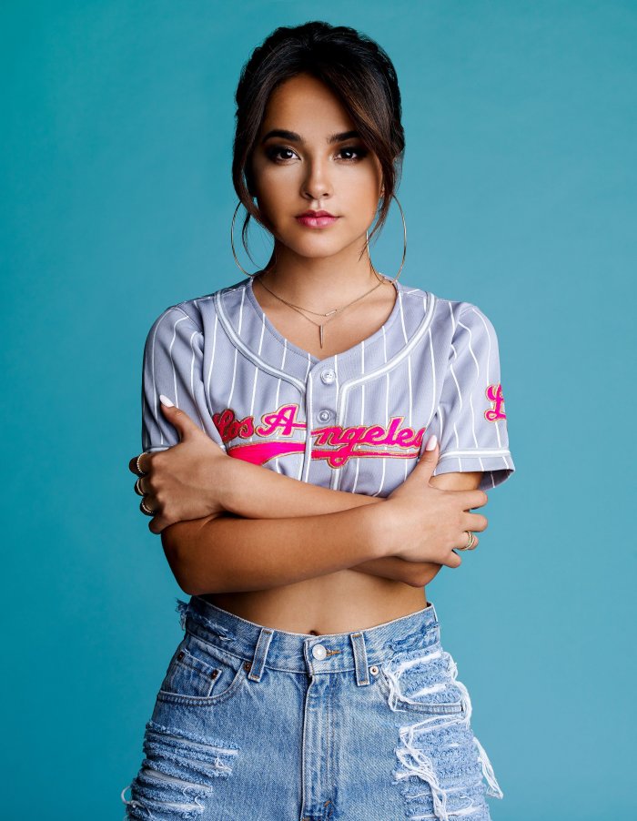 Becky g грудь