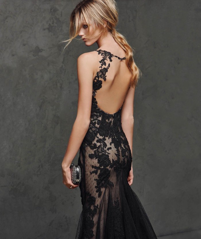 Платье с красивой спиной