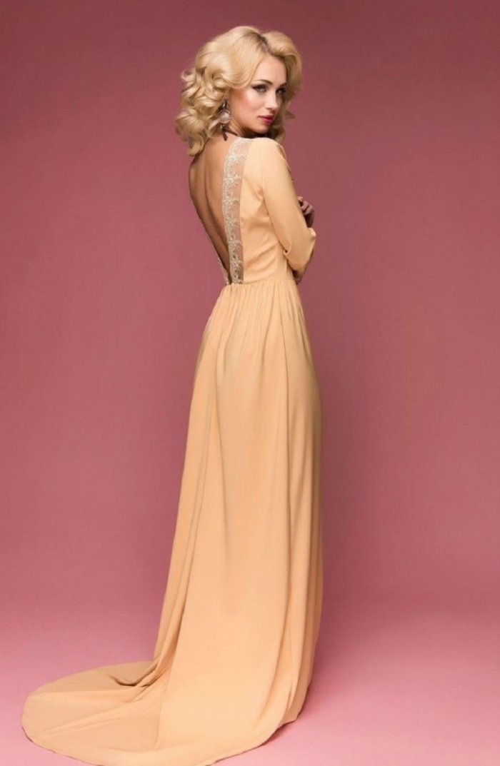 Красное сексуальное вечернее платье в пол