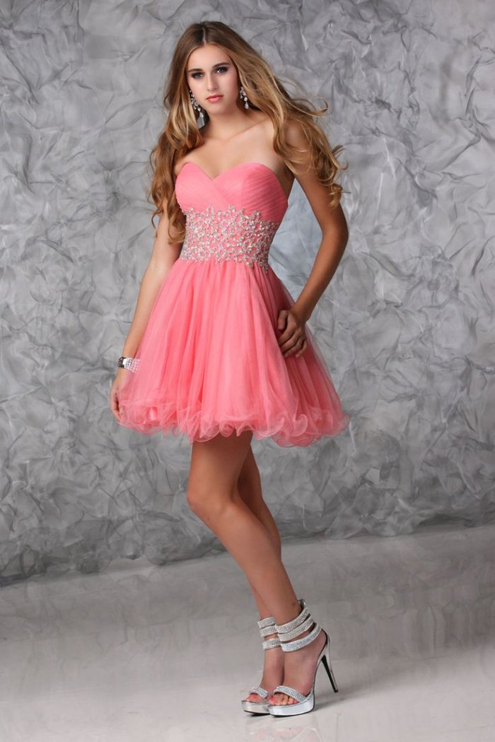 Платье с переди ДКОРОТКОЕ С сади длинное