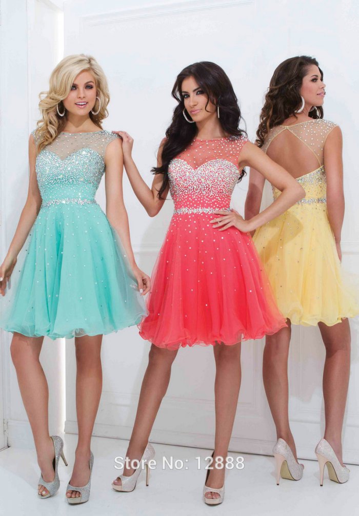 Платья голубого цвета