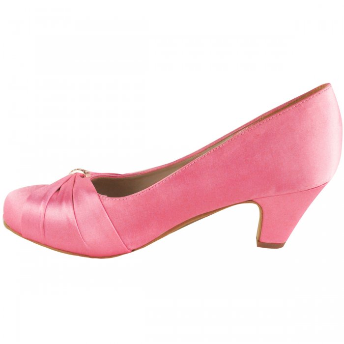 Бежевые туфли