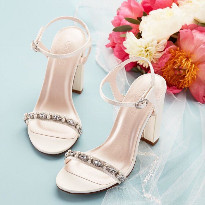 Свадебные туфли лето