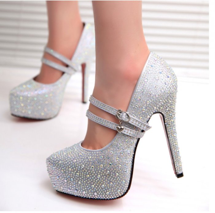 Серебряные туфли