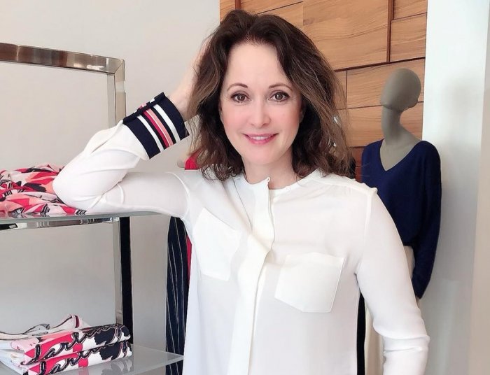 Кабо молодая