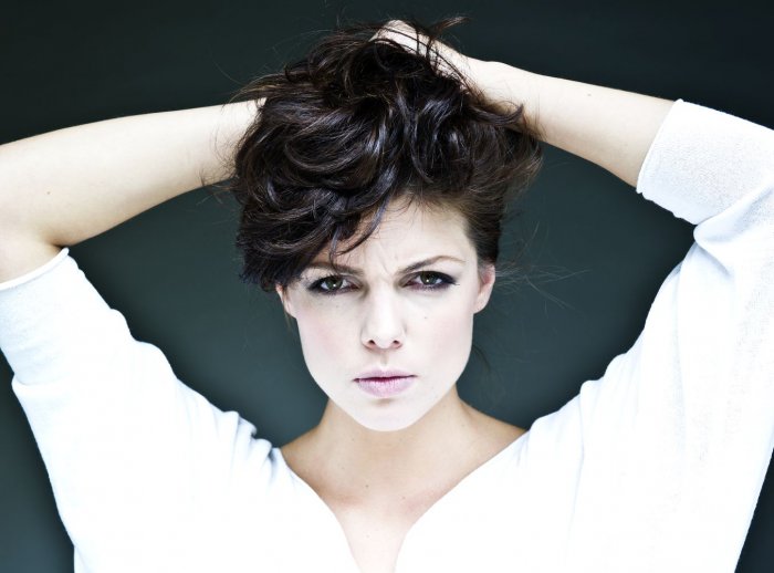 Ана Каролина Касерес