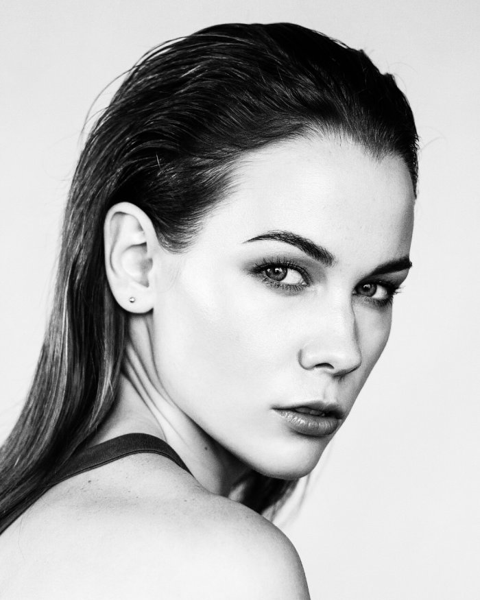 Ана Каролина Ланн