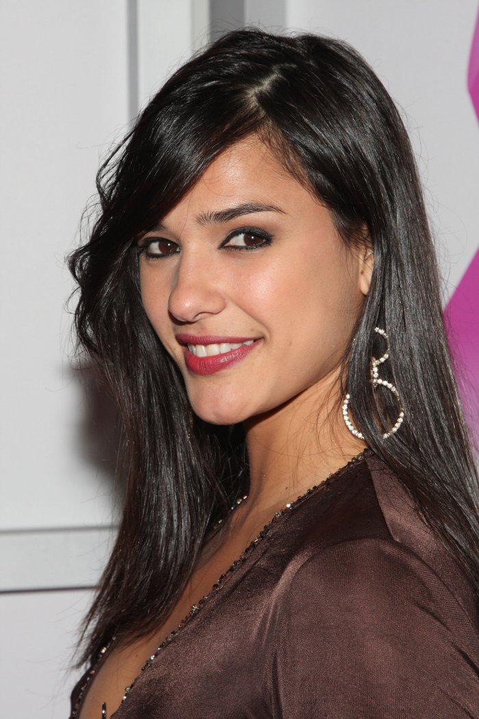 Каролина Дикманн фото