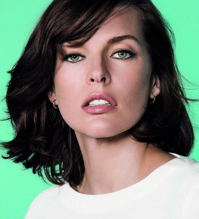 Ми́лла Йо́вович