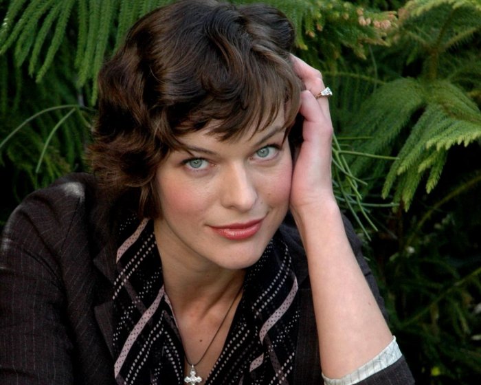 Йовович Милла Йовович