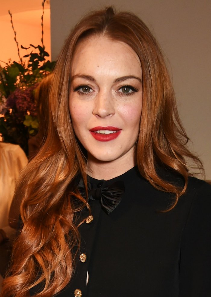 Линдси Лохан улыбка