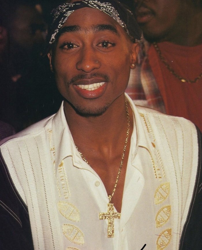 Тупак Шакур фото