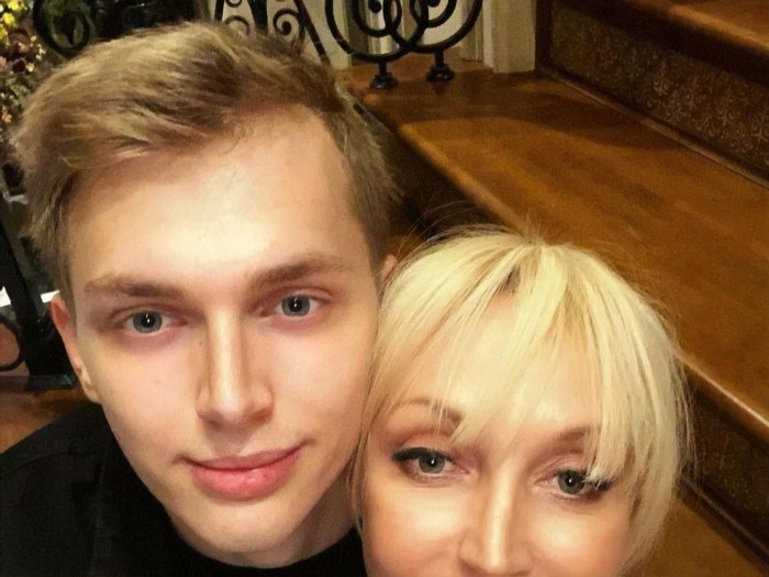 У Кристины Орбакайте сын Денни -гей?