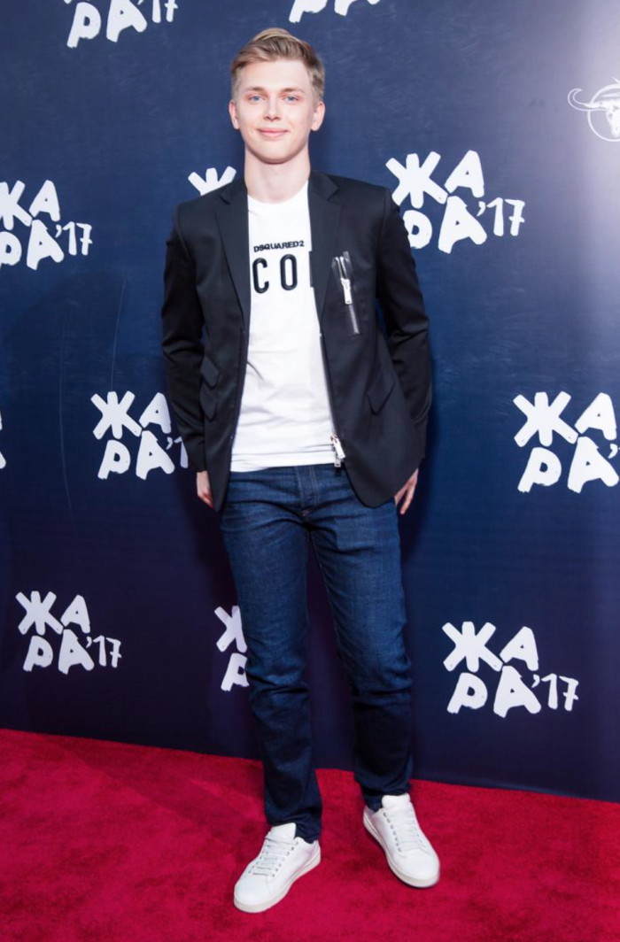 Сын Орбакайте Дени Байсаров