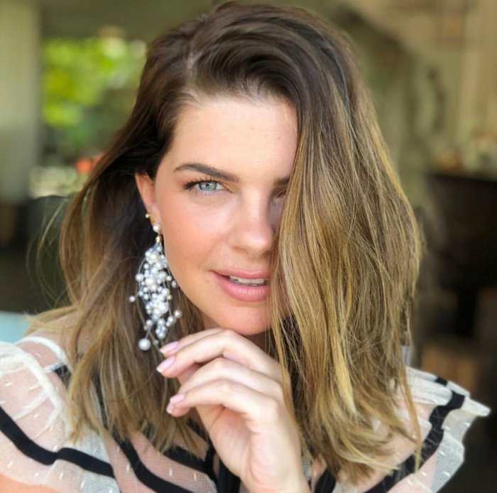 ￼ Пелин кёрмюкчю