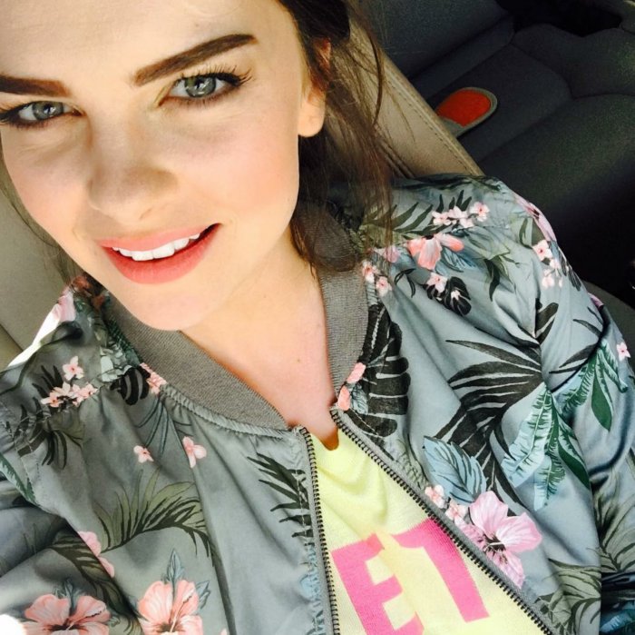 Анна Карахан