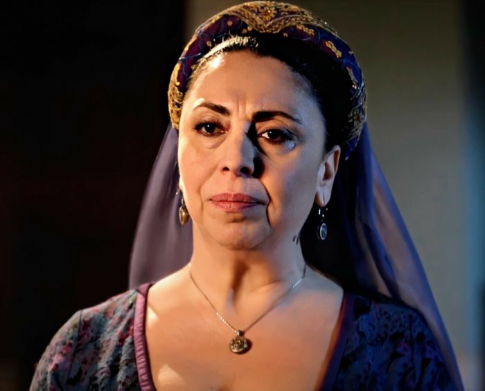 Дайе Хатун великолепный век