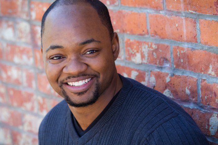 Брайан Майкл актер транс