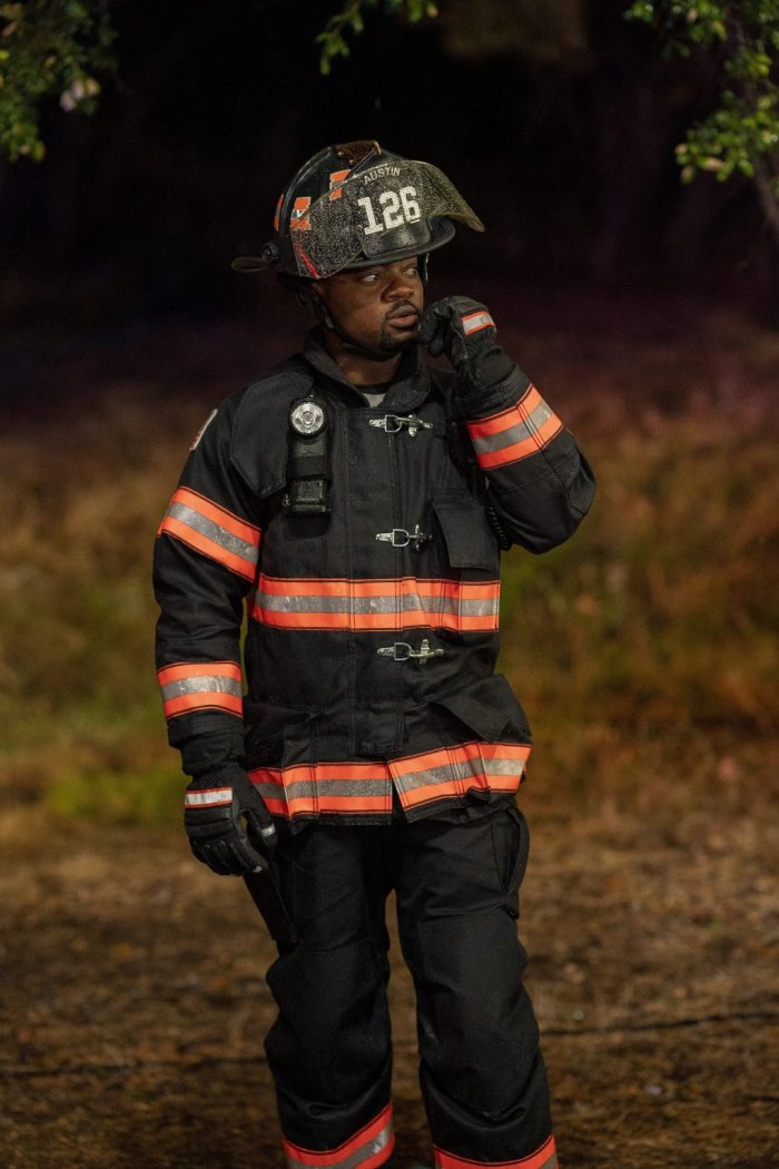 Брайан Майкл Смит